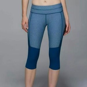 Lululemon training tough crop poseidon